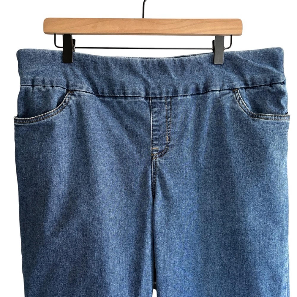 Woman Within Flex Fit Elastic Waist Denim Capri Jeans 20W Pull-on Stretch Casual - Picture 3 of 16